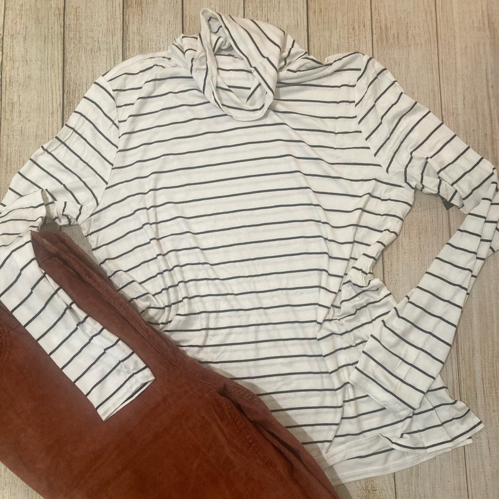 White House/Black Market | Stripped Turtle Neck
